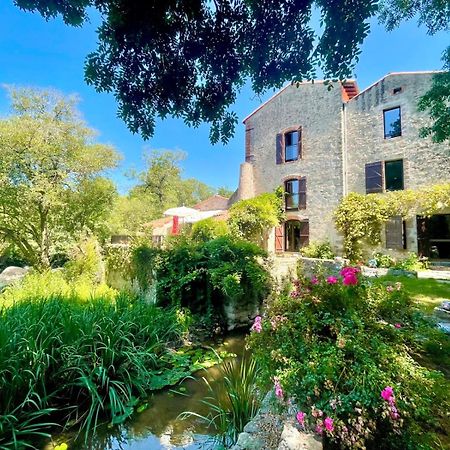 Bed and Breakfast Le Moulin Du Guy, Proche Du Puy Dufou Chanverrie Екстер'єр фото