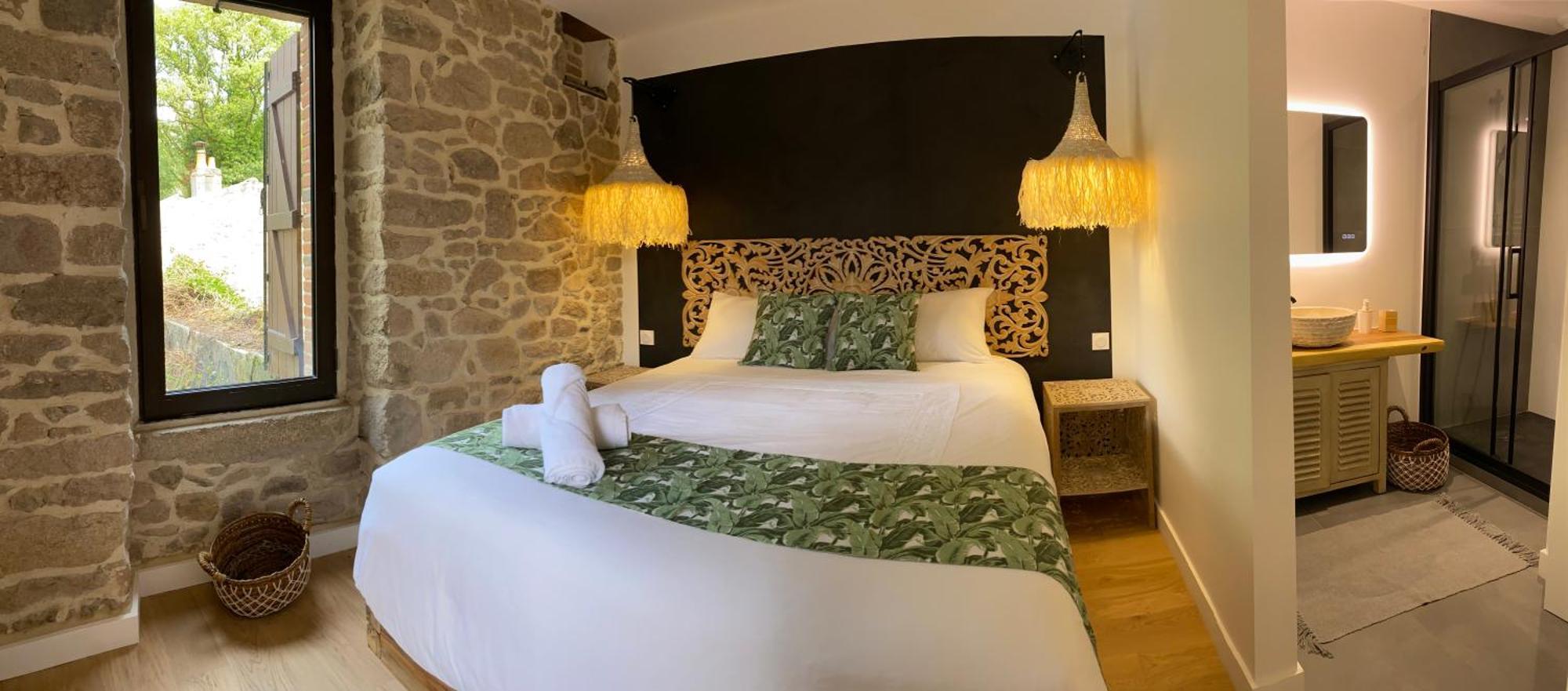Bed and Breakfast Le Moulin Du Guy, Proche Du Puy Dufou Chanverrie Екстер'єр фото