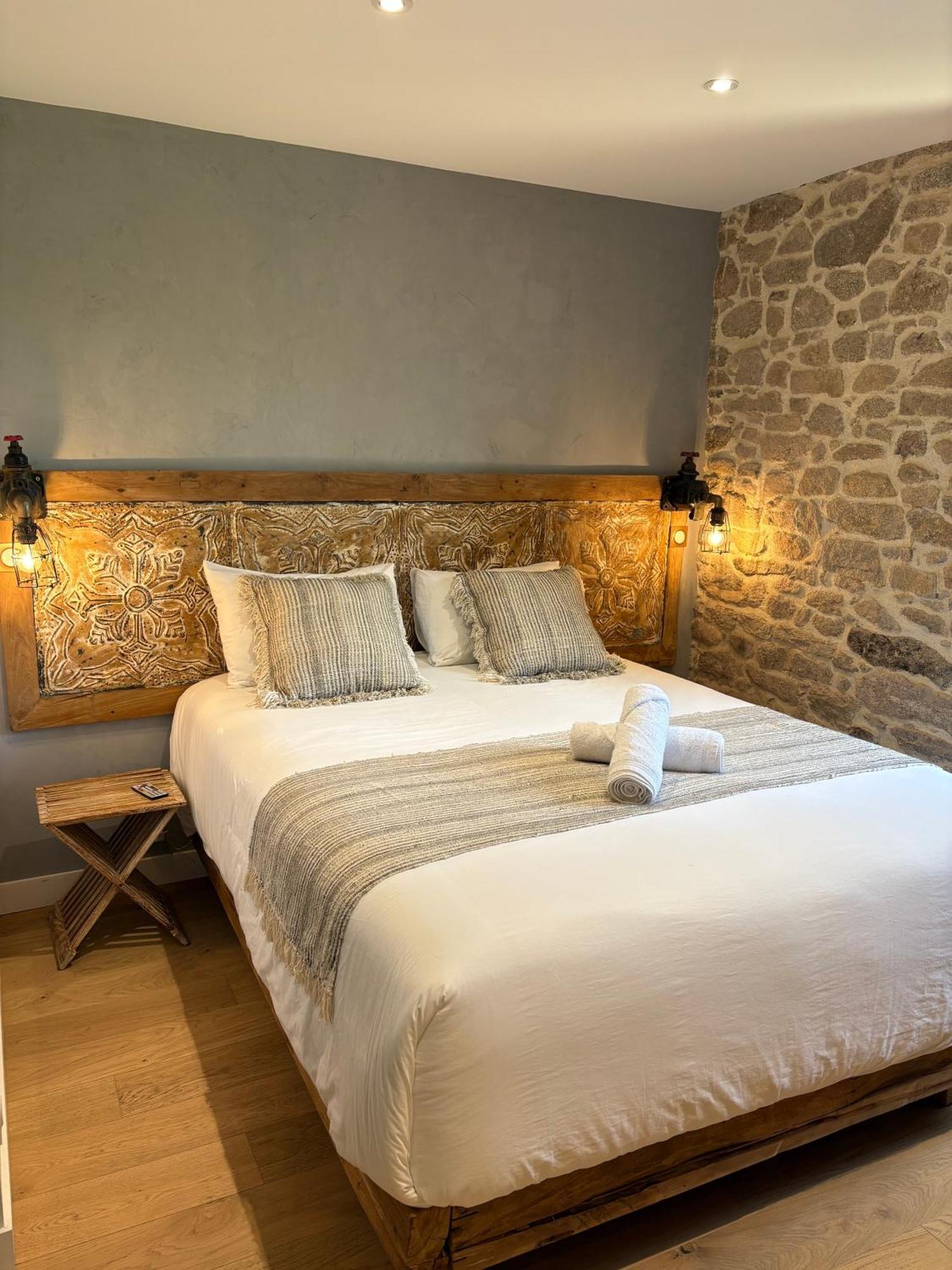 Bed and Breakfast Le Moulin Du Guy, Proche Du Puy Dufou Chanverrie Екстер'єр фото